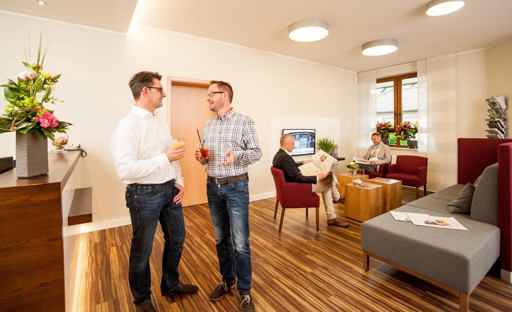 Hotel Hollmann Halle  Ngoại thất bức ảnh