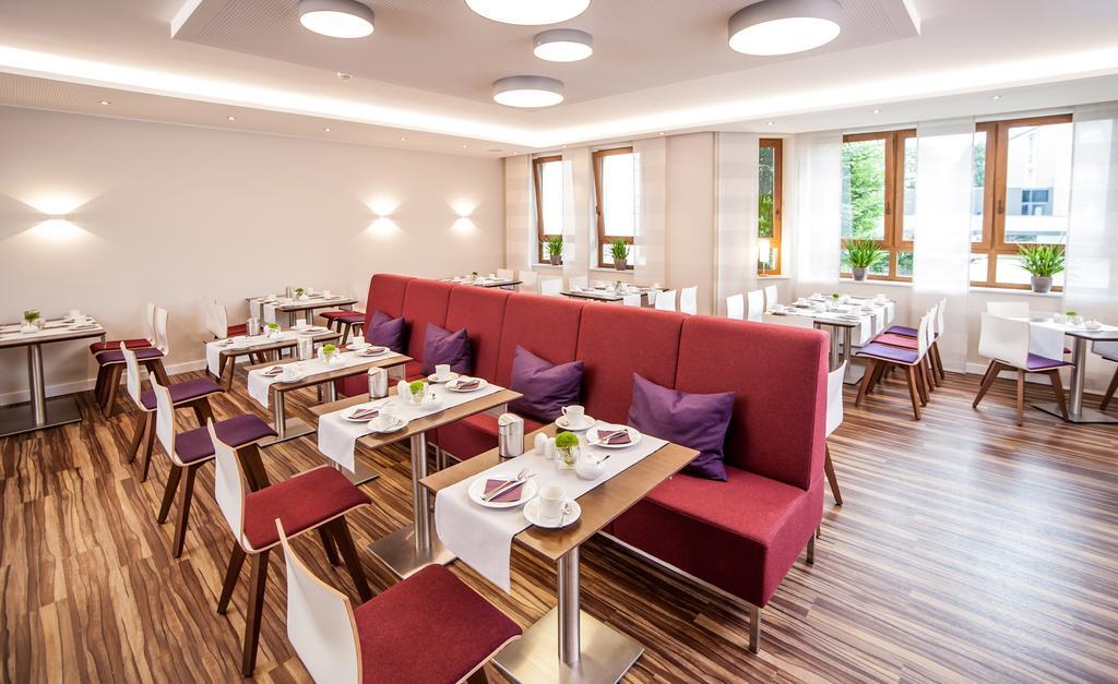 Hotel Hollmann Halle  Ngoại thất bức ảnh